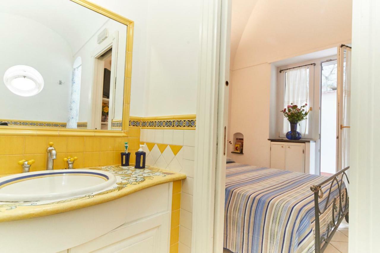 Villa Chiara Capri Marina Grande Buitenkant foto