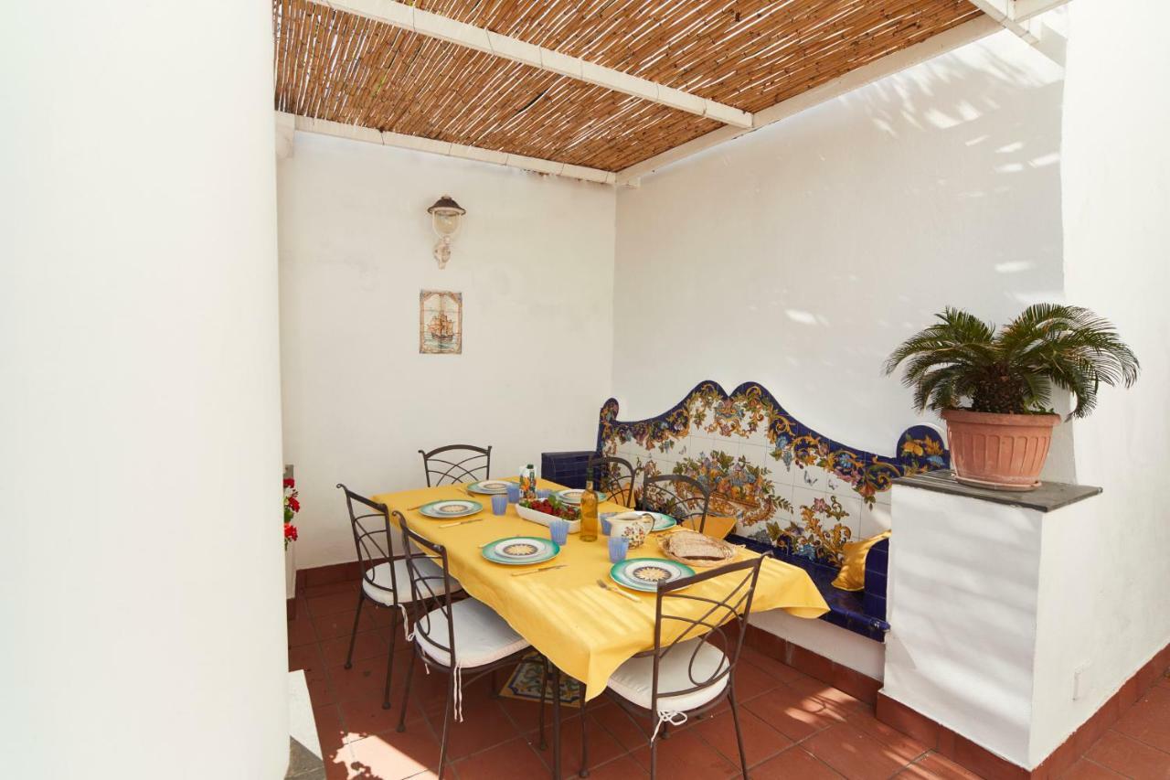 Villa Chiara Capri Marina Grande Buitenkant foto