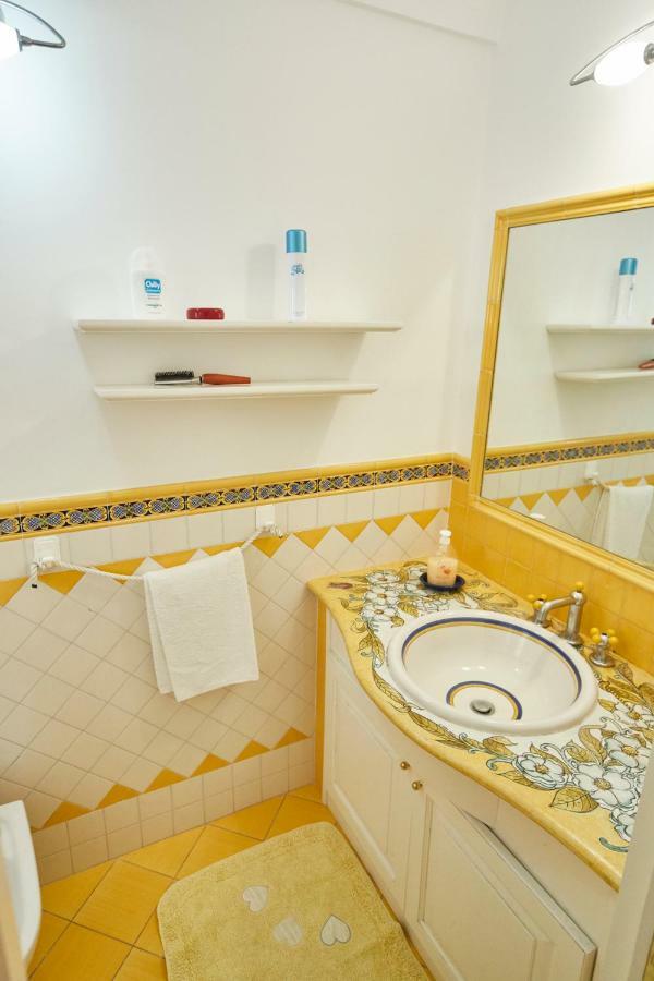 Villa Chiara Capri Marina Grande Buitenkant foto